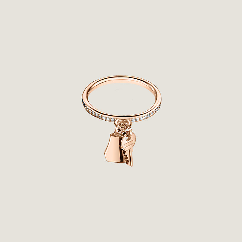 Kelly Clochette ring